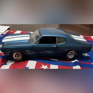Die-cast Collectible 1:18 ERTL 1970 Chevy Chevelle